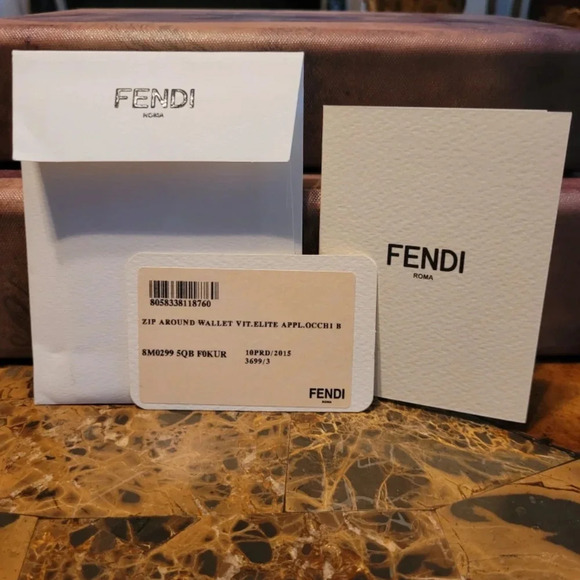 Fendi monster long wallet zip around - Picture 9 of 9